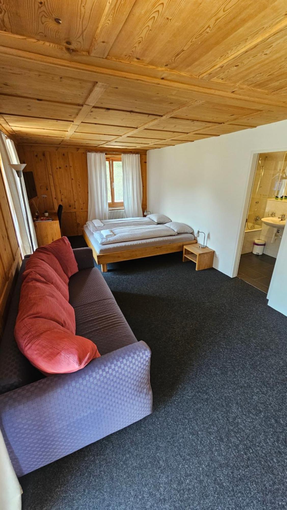 Landgasthof Zum Glenner Ilanz/Glion Exteriér fotografie